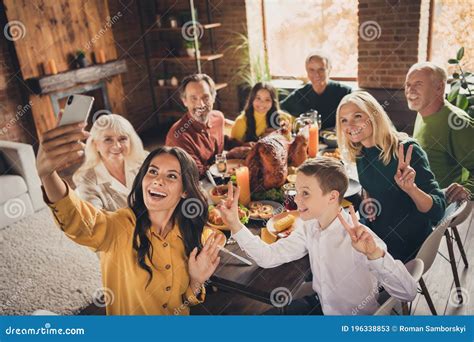 Foto di famiglia riunita