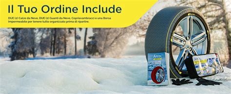 Dettaglio di una catena da neve in tessuto montata su cerchio in lega