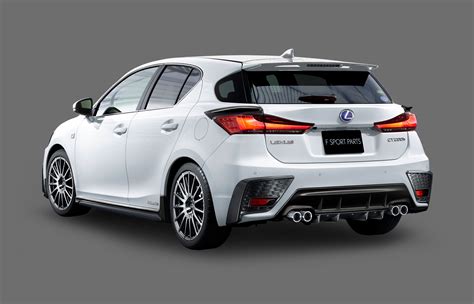 Lexus CT F Sport vista posteriore