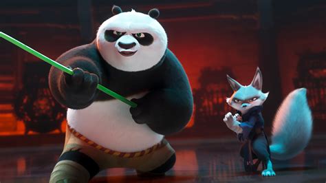 Panda Po che pratica Kung Fu