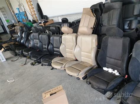 Interni BMW E46 berlina con sedili in pelle