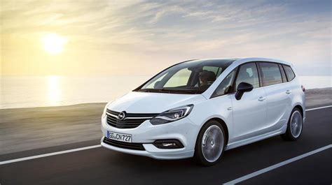 Opel Zafira A restyling