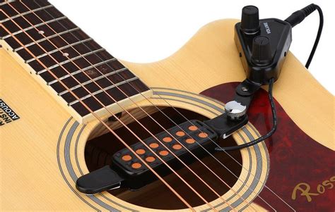 Chitarra acustica ibrida con pickup intercambiabili