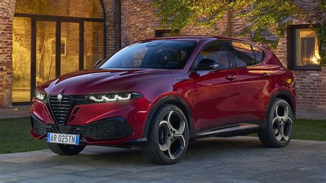 Linea di prodotti Alfa Romeo con Junior, Giulietta (ipotetica) e Tonale