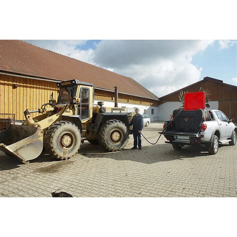 Tavola comparativa delle capacità dei serbatoi Volvo V40