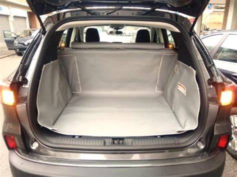 Protezione bagagliaio su misura per Ford Kuga