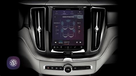 Interni di una Volvo con impianto Harman Kardon