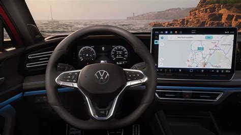 Volkswagen Tiguan con tergicristalli in funzione
