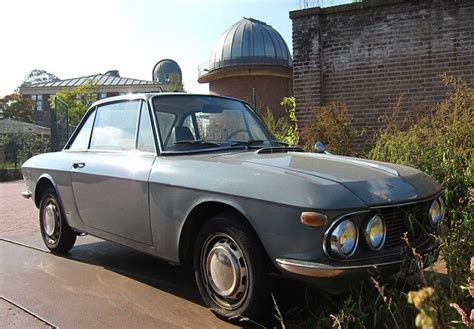 Lancia Fulvia Coupé in primo piano