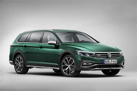 Volkswagen Passat Alltrack in un ambiente naturale