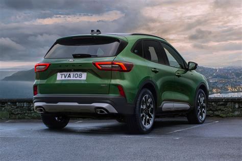 Panoramica degli esterni Ford Kuga