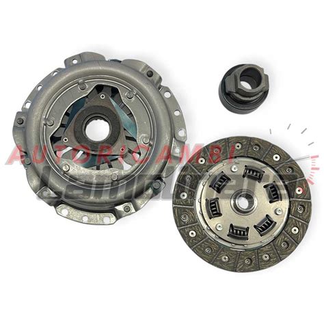 Kit frizione completo con disco, spingidisco e cuscinetto reggispinta