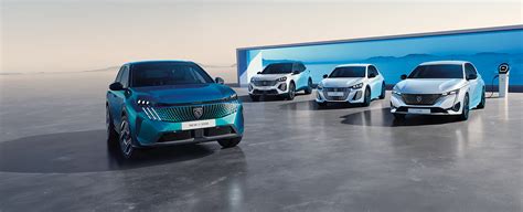 Gamma elettrica PEUGEOT in esposizione