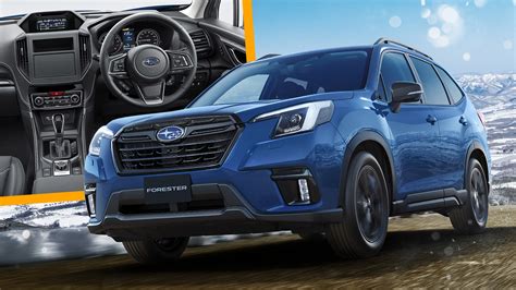 Subaru Forester XT in un paesaggio montano