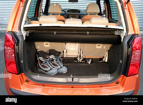 Bagagliaio Fiat Idea illuminato con LED