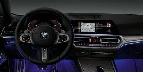 Interni BMW Serie 3 Touring con Live Cockpit Professional