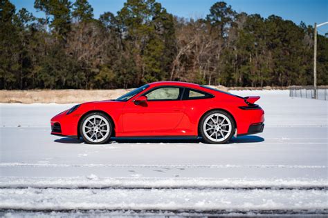 Porsche 911 Carrera on track