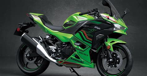 Moto sportiva in curva