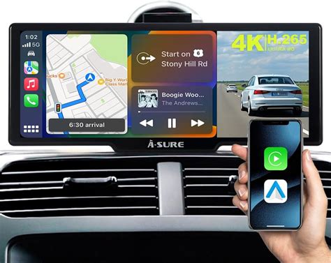 Confronto tra MirrorLink, Android Auto e Apple CarPlay su un display auto