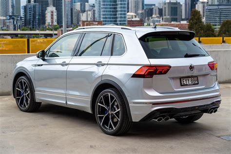 Volkswagen Tiguan R-Line esterno aggressivo