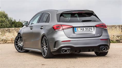 Mercedes-AMG A 35 4MATIC posteriore