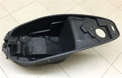Vano sottosella Kymco People GTi