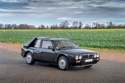 Lancia Delta stradale originale