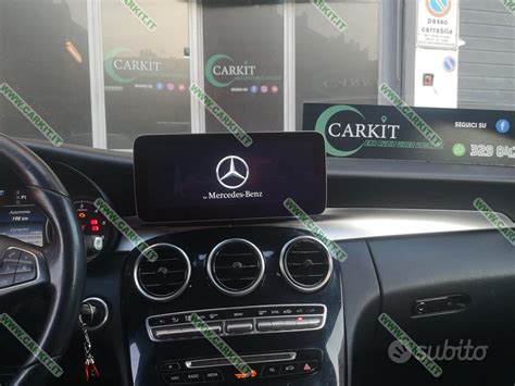 Interni Mercedes-Benz C Estate W205 con schermo centrale
