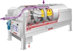 Sezione di una pressa pneumatica a membrana laterale