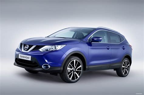 Nissan Qashqai in un concessionario