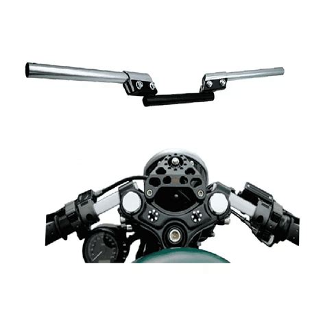 Manubrio storto su una moto