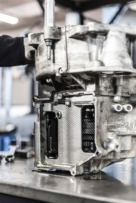 Componenti interni di un ripartitore di coppia BMW