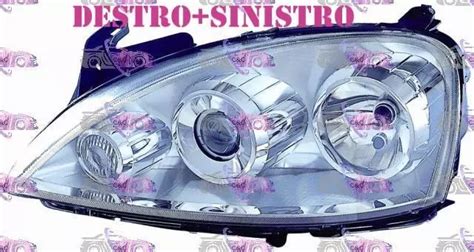 Dettaglio fari anteriori Opel Corsa C