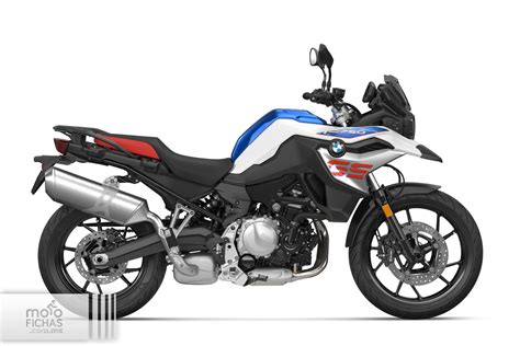 BMW F 750 GS guidata da un neopatentato A2