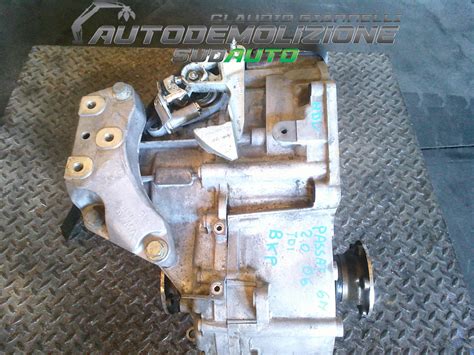 Immagine di ricambio accendisigari usato Volkswagen Passat