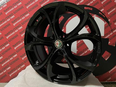 Confronto tra cerchioni da 17 e 18 pollici su Alfa Romeo Giulietta