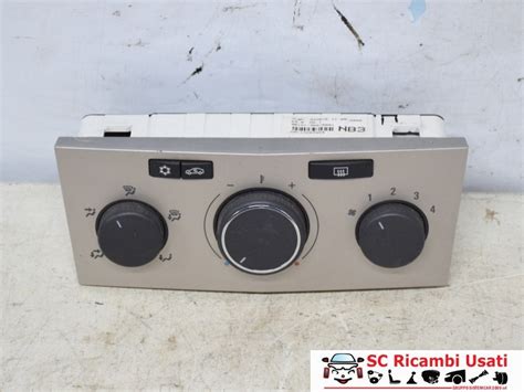 Cruscotto Opel Zafira con comandi climatizzatore