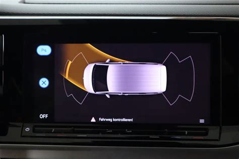 Volkswagen Touran Park Pilot display grafico