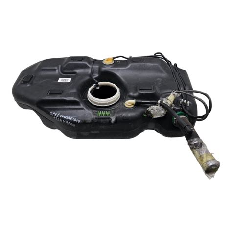 Dettaglio serbatoio carburante