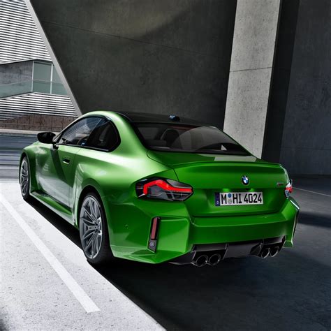 BMW M2 Coupé in azione su una pista