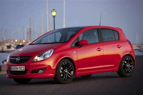 Opel Corsa D 111 Edition ruota