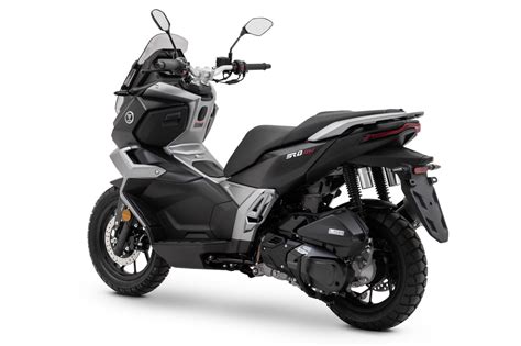 Concessionario moto Voge, interno