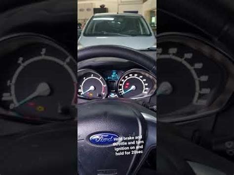 Cruscotto Ford Fiesta con spia TCS