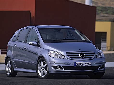Mercedes-Benz Classe B W245 prezzo e allestimenti