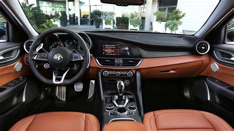 Interni Alfa Romeo Stelvio
