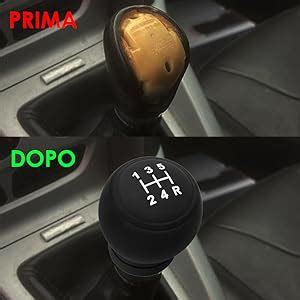 Confronto tra pomello cambio OEM e aftermarket