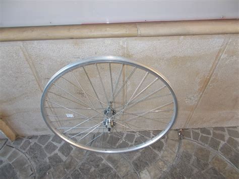 Ruota a raggi per bicicletta vintage