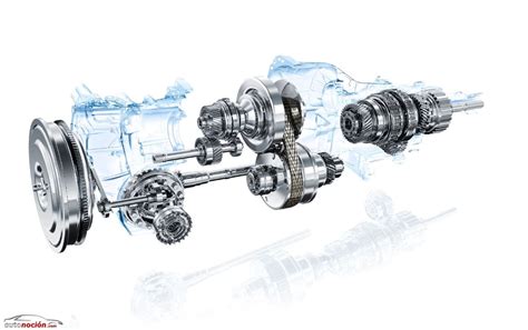 infografica sui vantaggi del cambio Lineartronic di Subaru
