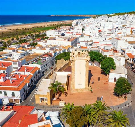 Torre de Guzmán con vista panoramica sulla città di Conil de la Frontera