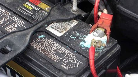 Poli batteria ossidati